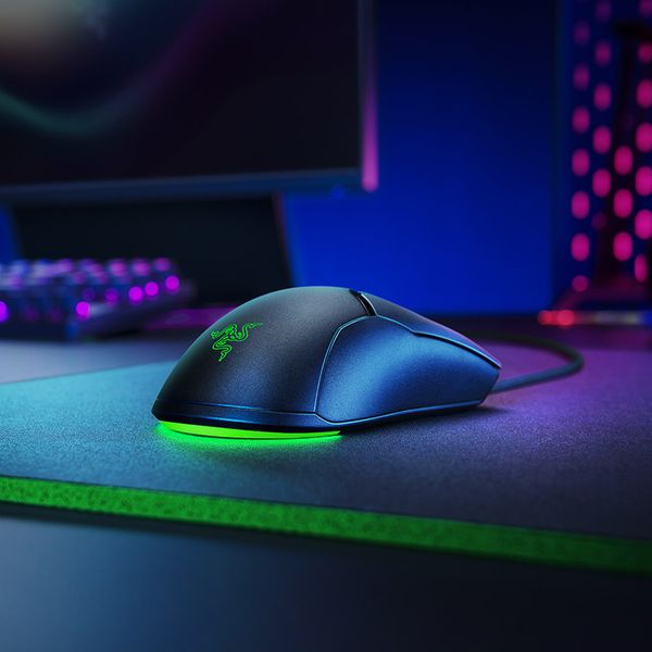 Razer Viper Mini Gaming Mouse 8500DPI Optical Sensor Chroma RGB Wired Mouse 61g Lightweight Mouse SPEEDFLEX Cable Mice for gamer