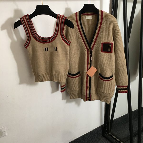 Khaki Knitted Jackets Letters Jacquard Camisoles Outerwear V Neck Cardigan Coats Female Designer Tops Sweaters Clothing