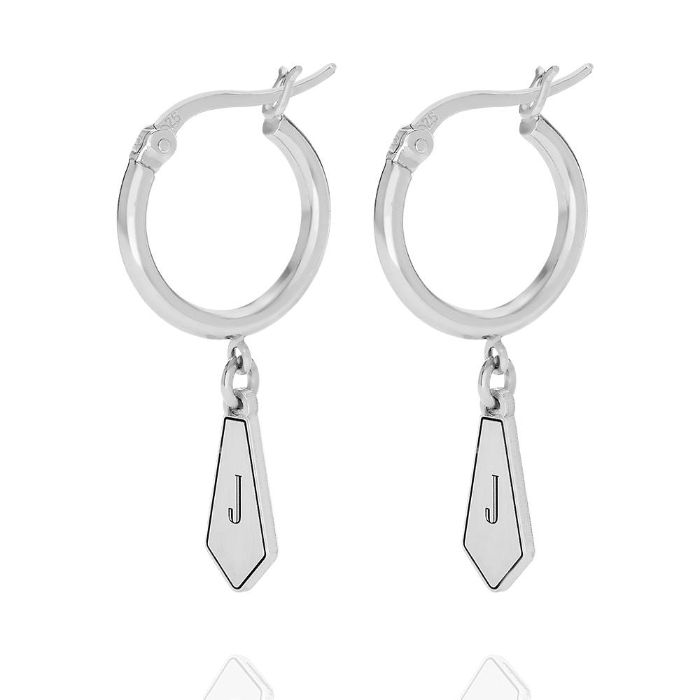 Gia Droppe Hoops Örhängen med Initialer i 925 Sterling Silver