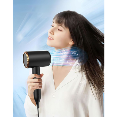 Ionic Blow Dryer with Dual Attachments