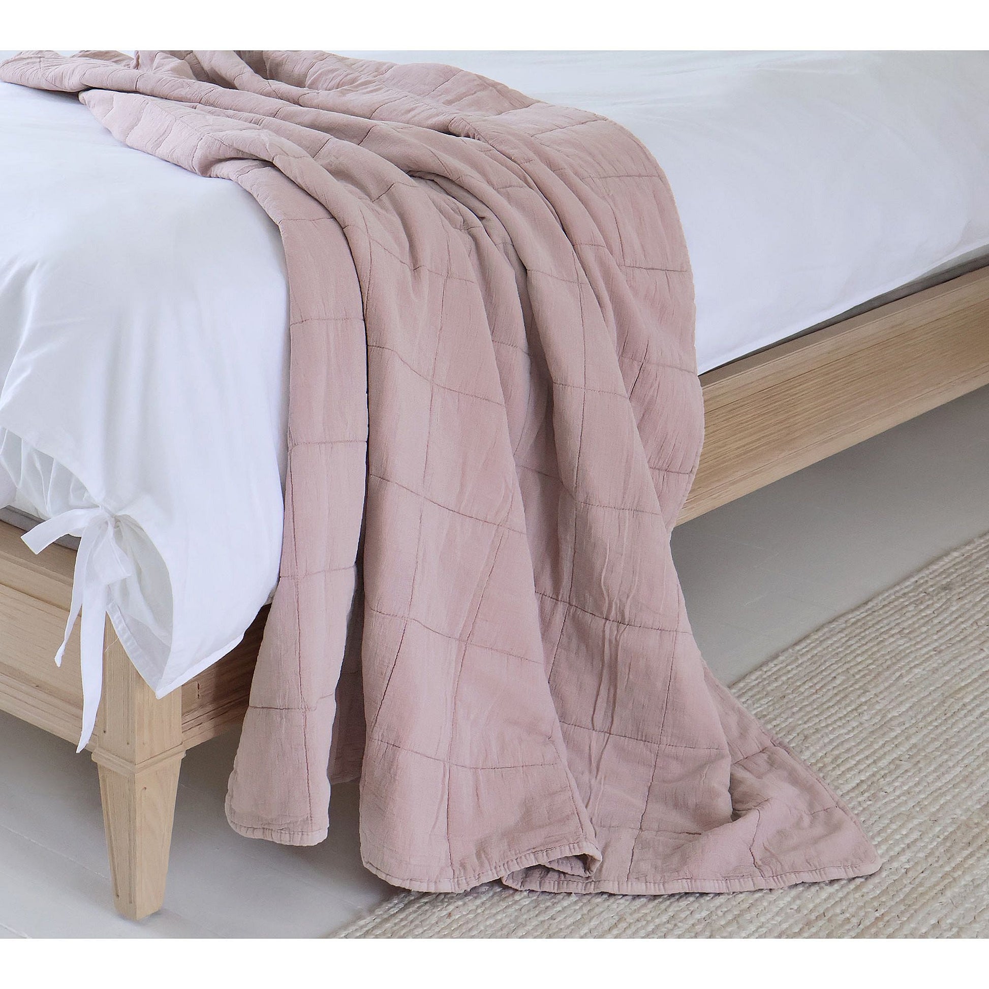 Hermione Bedspread in Petal Pink Matron Inn