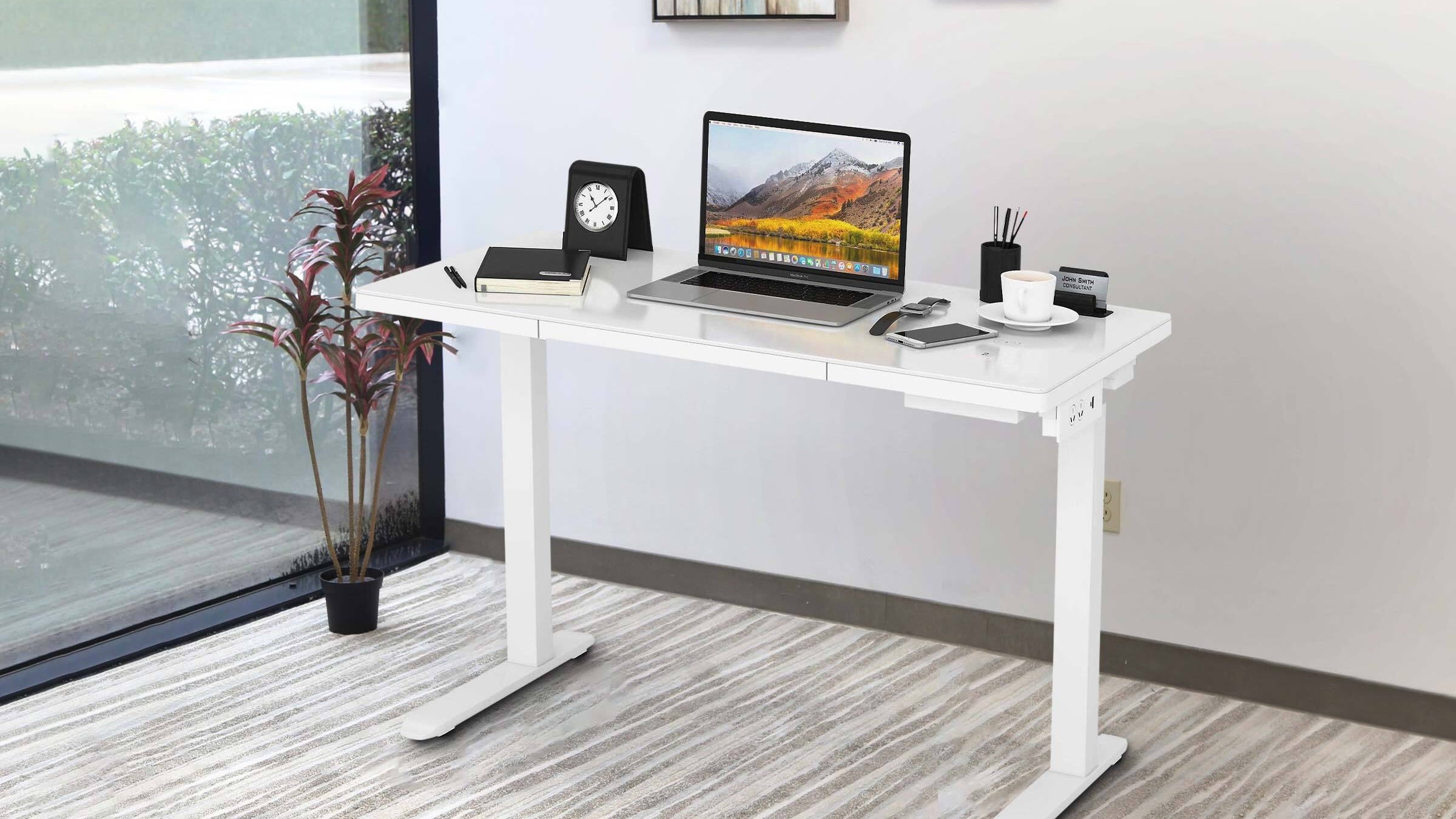 Northread Smart CompactDesk: Touchscreen & Chargers White