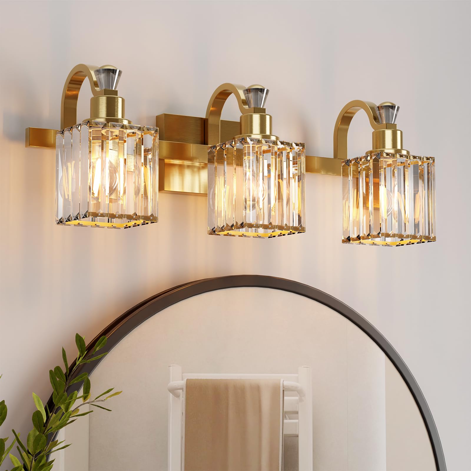 Garvee Bathroom Vanity Light Fixtures Modern Crystal Vanity Light Fixtures Over Mirror，3 Light Modern Crystal Wall Lighting with Square Shade（Gold