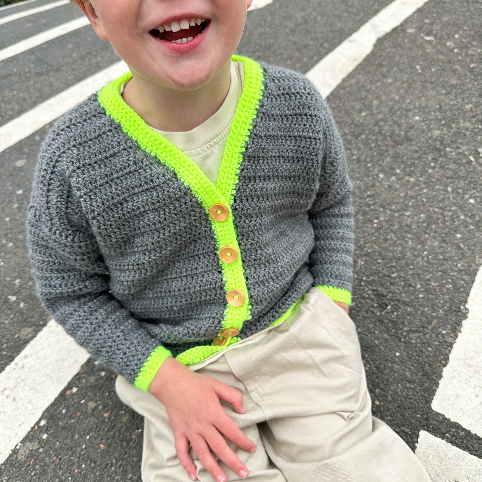 Contrast Cardi - Kinder Cardigan