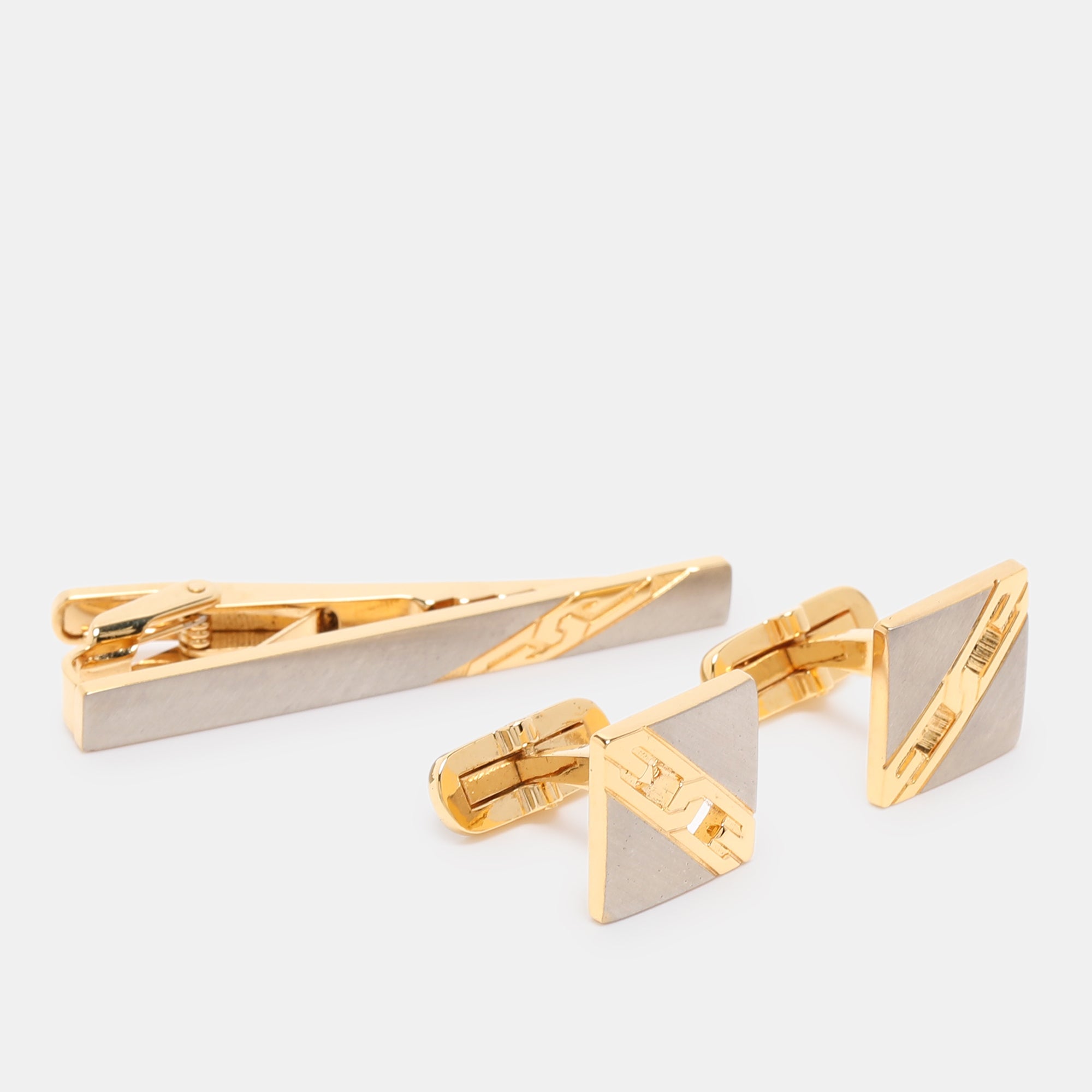 Givenchy  Two Tone Hardware Chain Detail Tie Clip Bar and Cufflinks