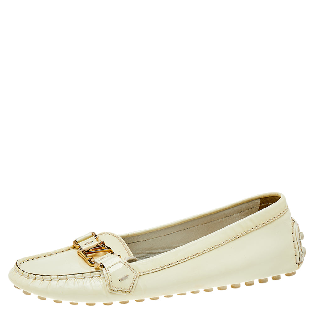 Louis Vuitton Cream Patent Leather Logo Loafers Size 39.5