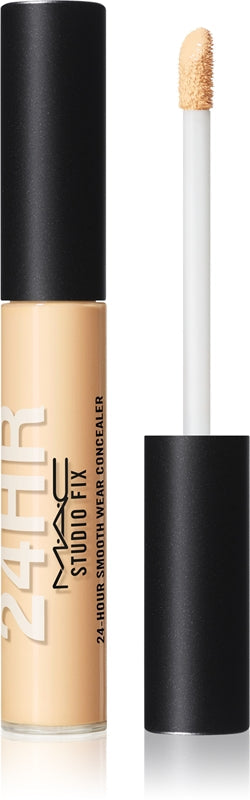 Studio Fix lättvikts flytande concealer (24 timmars slät concealer) 7 ml - Nyans: NC20
