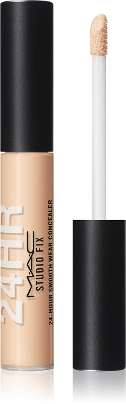 Studio Fix lättvikts flytande concealer (24 timmars slät concealer) 7 ml - Nyans: NW22