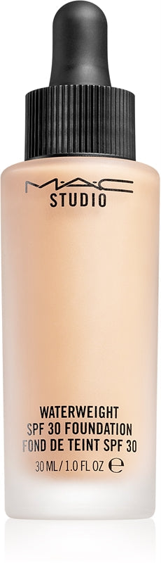 MAC Base de maquillaje Studio Waterweight SPF30 NC25 30 ml