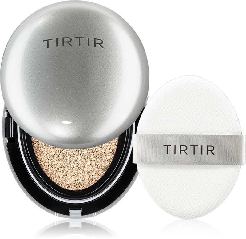 TIRTIR Mask Fit Aura Illuminating Moisturizing Sponge Foundation Color 17W French Vanilla 18 g