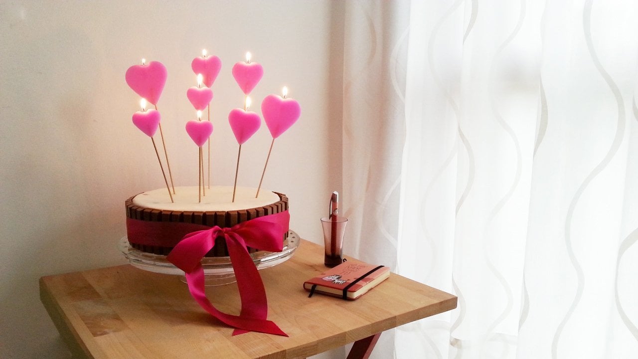 CANDLES: Special Birthday Candles