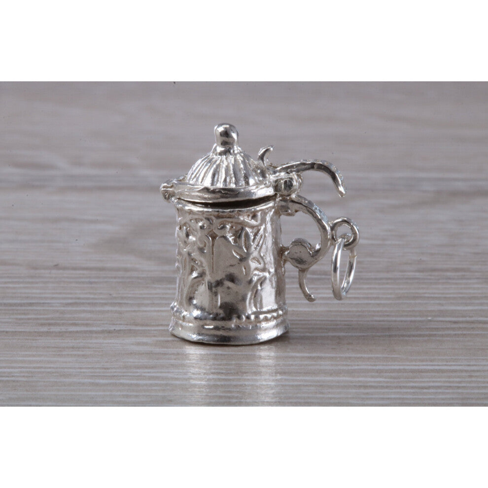 Opening Beer Tankard Charm