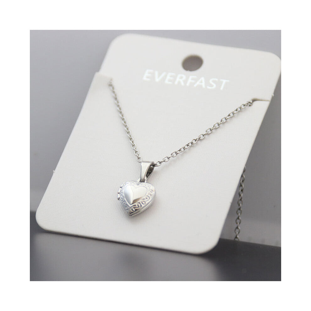 1pc Tiny Engraved Heart Photo Frame Pendant Necklace Love Heart Charms Floating Locket Necklaces Women Girls Memorial Jewelry