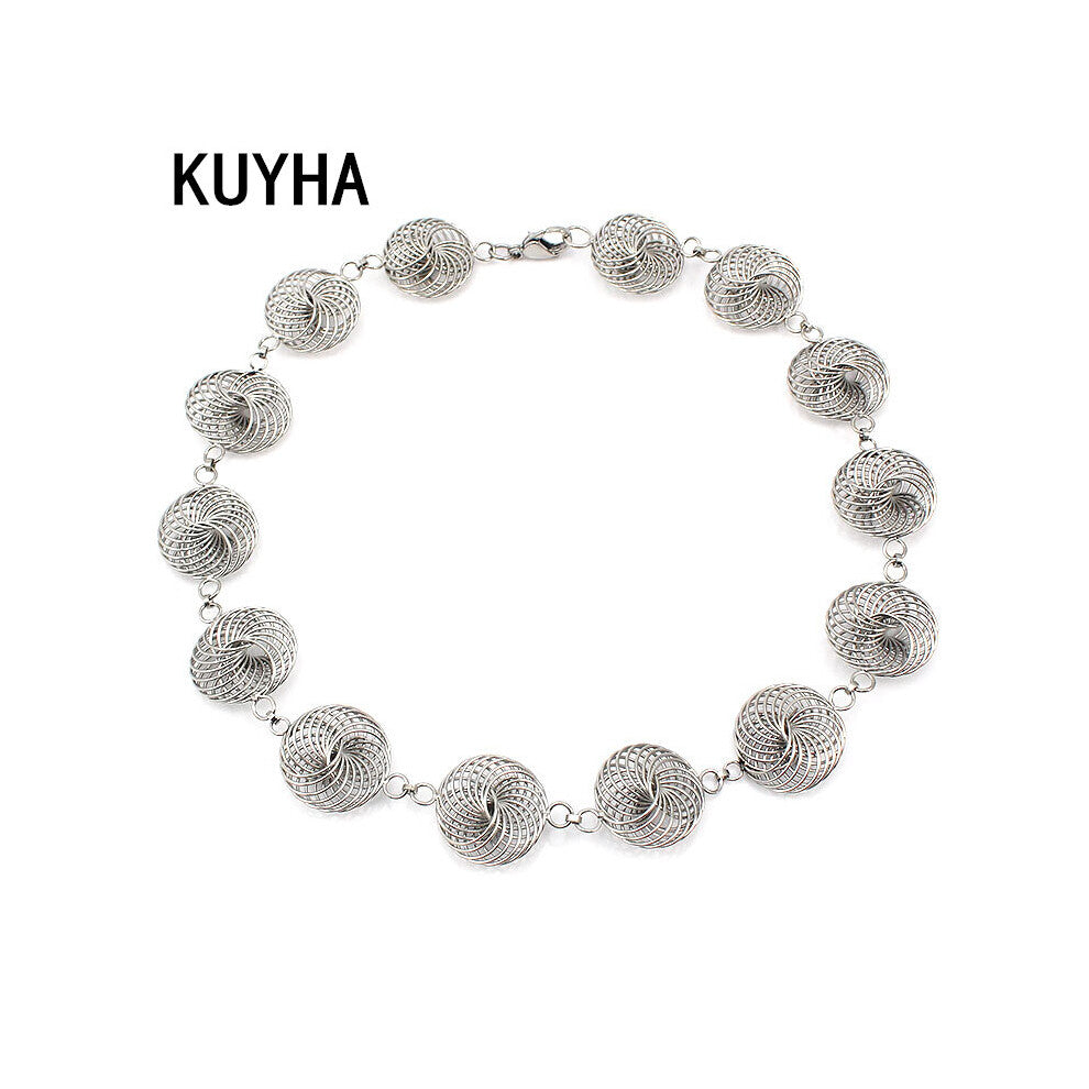 Hollow Necklaces Many Big Round Ball Pendant Women Chokers Necklaces Jewelry Bijouterie Present