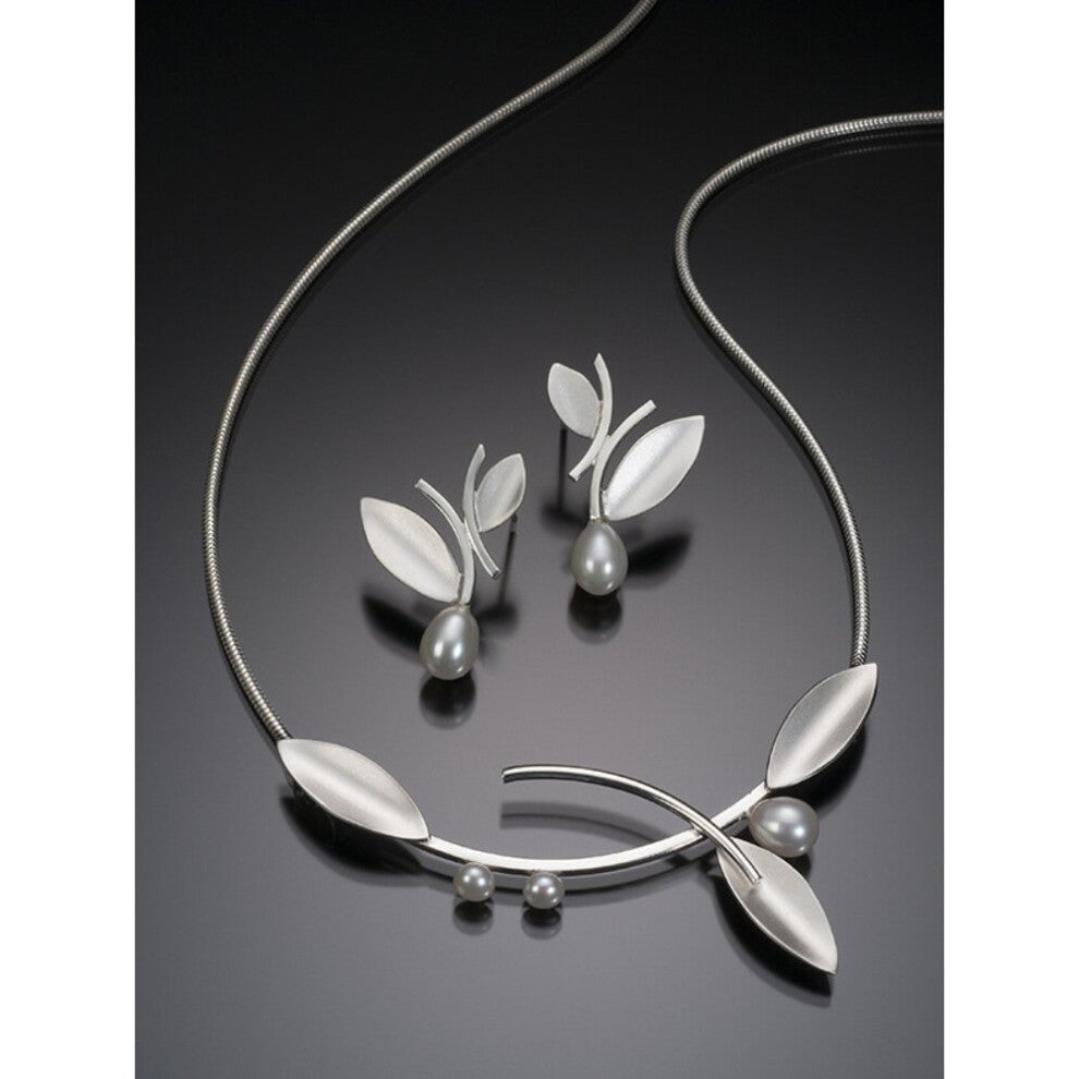 Leaf and Pearl Drop Earrings Necklace Set Women Wedding Engagement Party Jewelry Set Pearl Necklace Earring