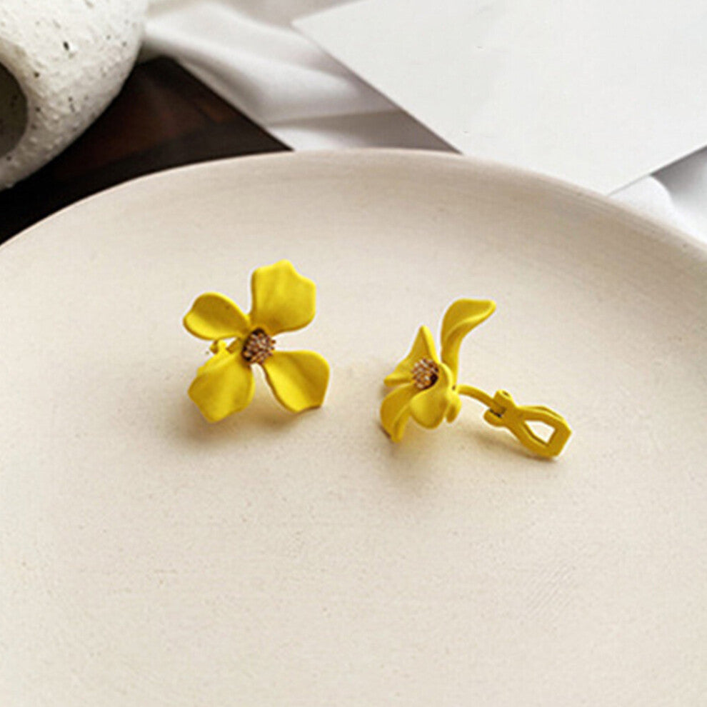 Non Pierced Yellow Spray Paint Flower Clip Earrings For Women Earcuffs Floral Jewelry Without Piercing