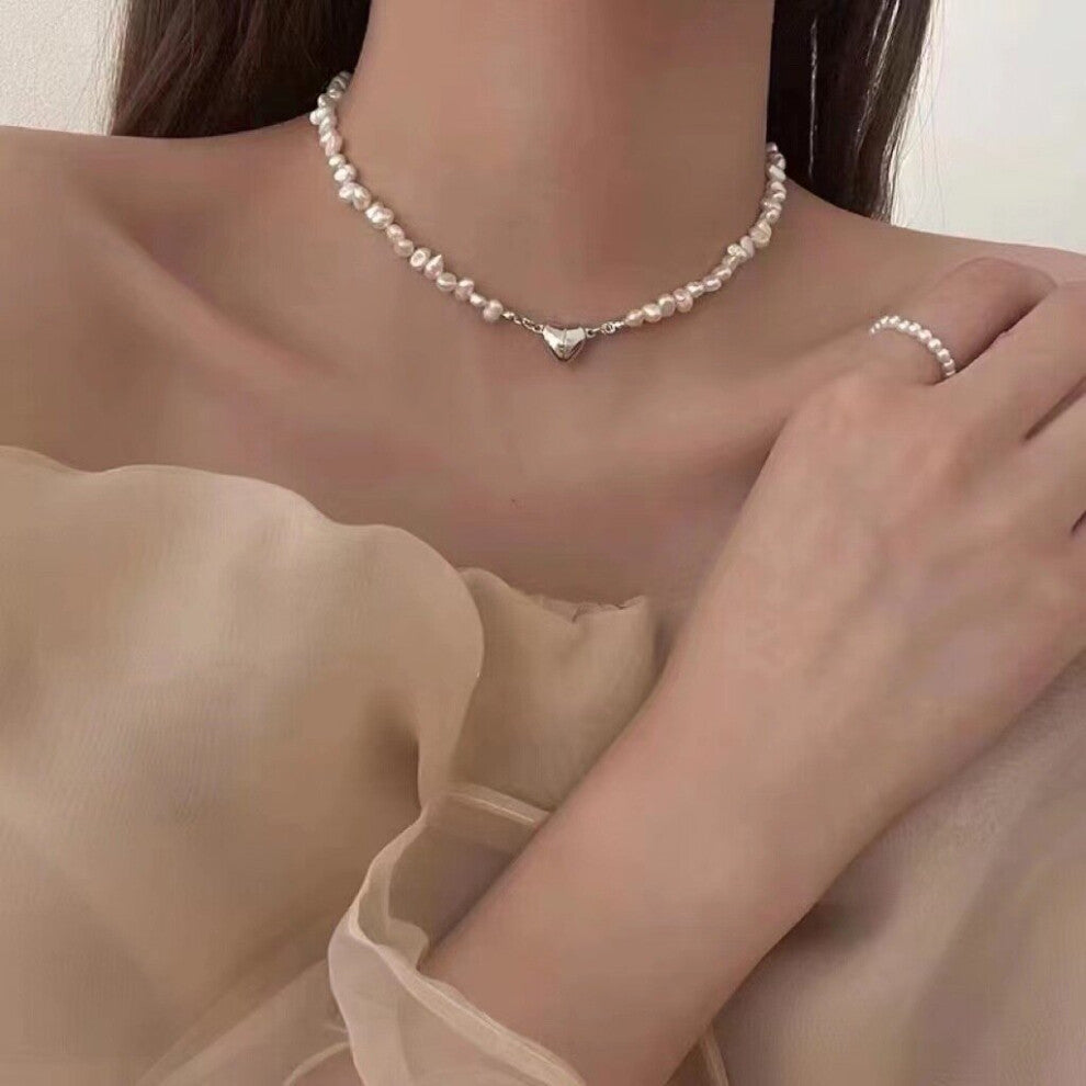 Baroque Pearl Chain Choker Necklace for Women Girls Jewelry Heart Pendant Necklace Bridal Engagement