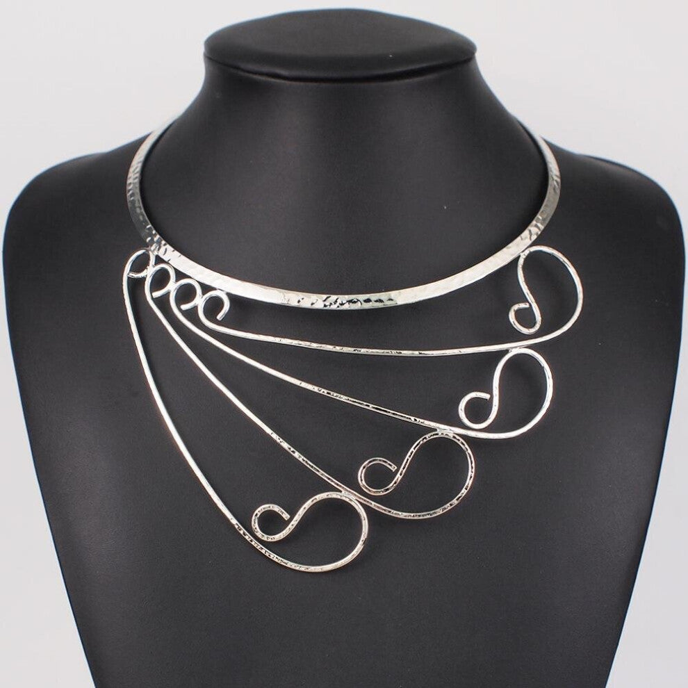 Vintage Metal Torques Chokers Necklaces For Women Big Jewelry Statement Bib Collar Necklace