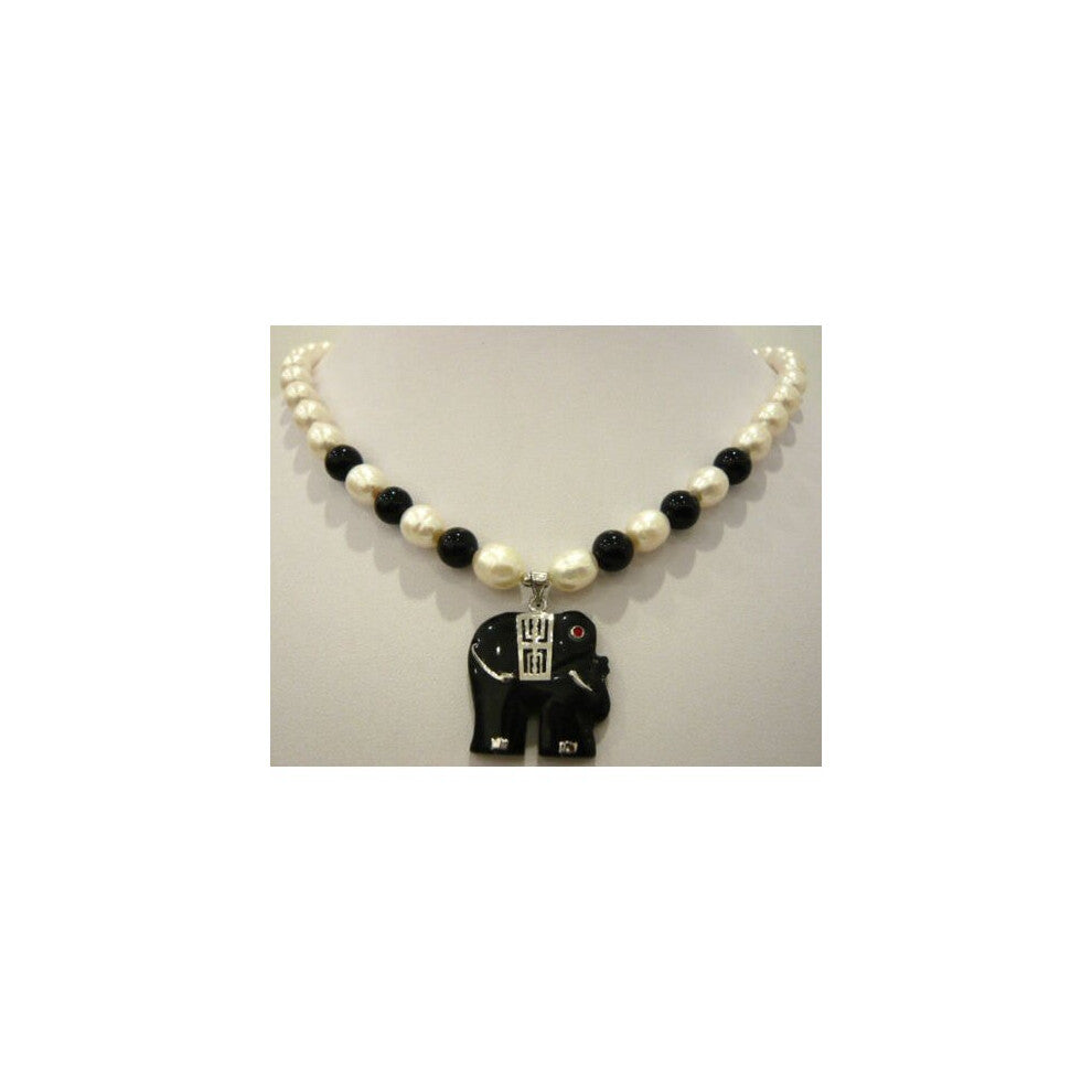 Style >>>>>White pearl & green-red-yellow-blue-purple-black stone necklace+elephant pendant