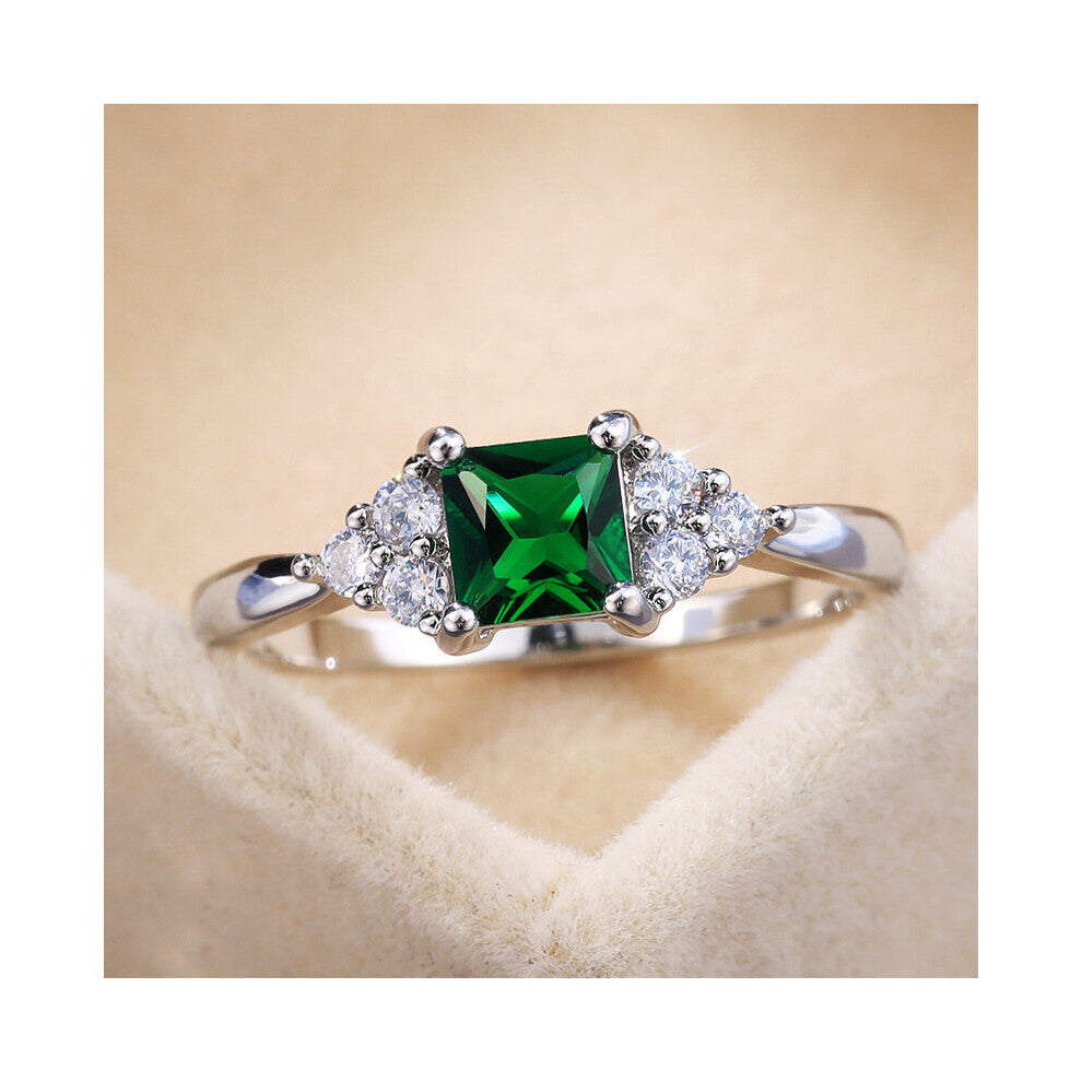 Minimalist Style Finger Rings Modest With Green Cubic Zircon Stone Proposal Engagement Rings For Girl
