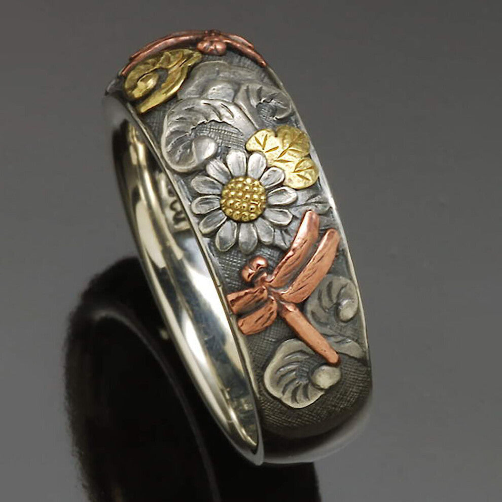 Retro Carved Flower Dragonfly Ring for Women's Men's Size Punk Hip Hop Ring Jewelry Biker Finger Accessories