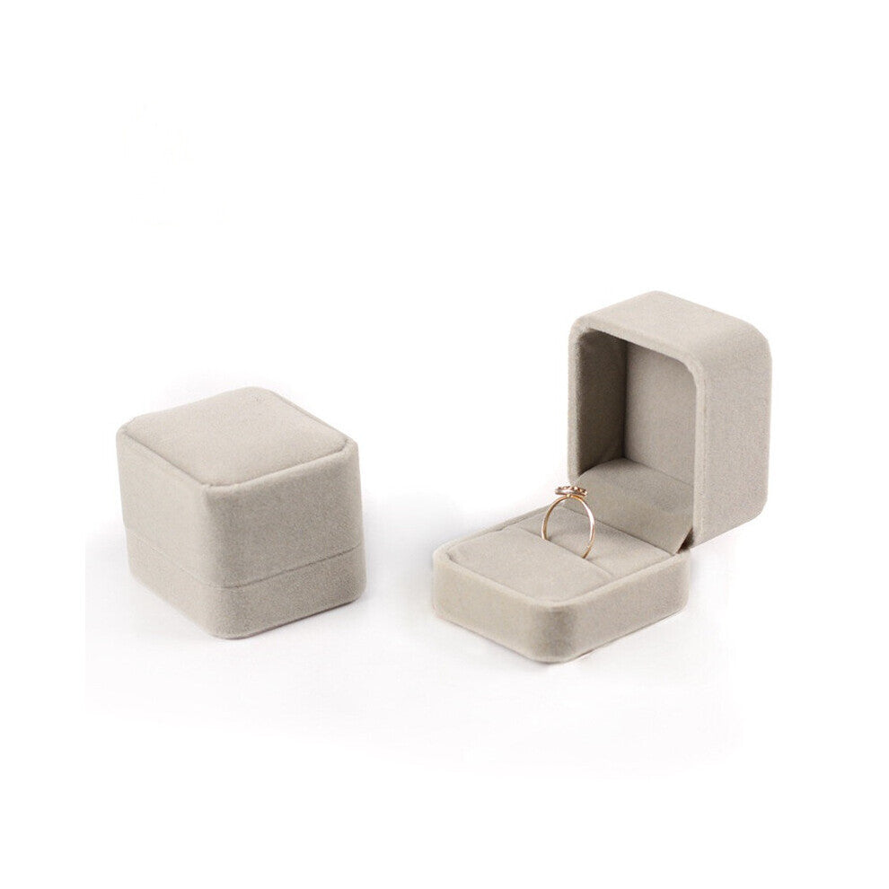 1Pcs Flannelette ring box 5.5x5x4.5cm red-pink-navy bule-purple-rose red Small Size Jewelry Box For Wedding &Engagement