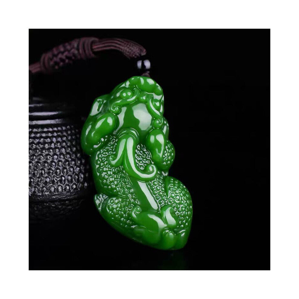 Green Jade Pixiu Pendant Necklace Natural Charm Jewellery Accessories Hand-Carved Man Woman Luck Amulet Sweater Chain