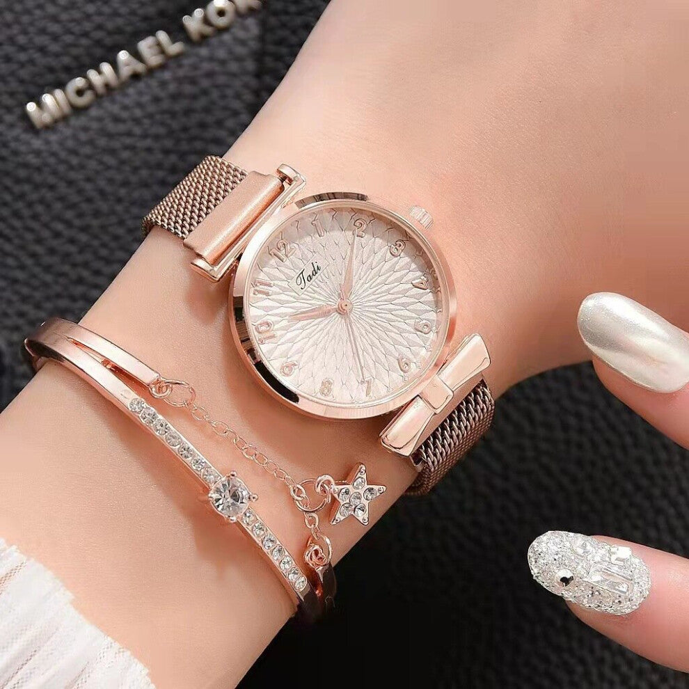 Women Watch Ladies Waterproof Watches With Bracelet Leather Strap Quartz Wristwatch