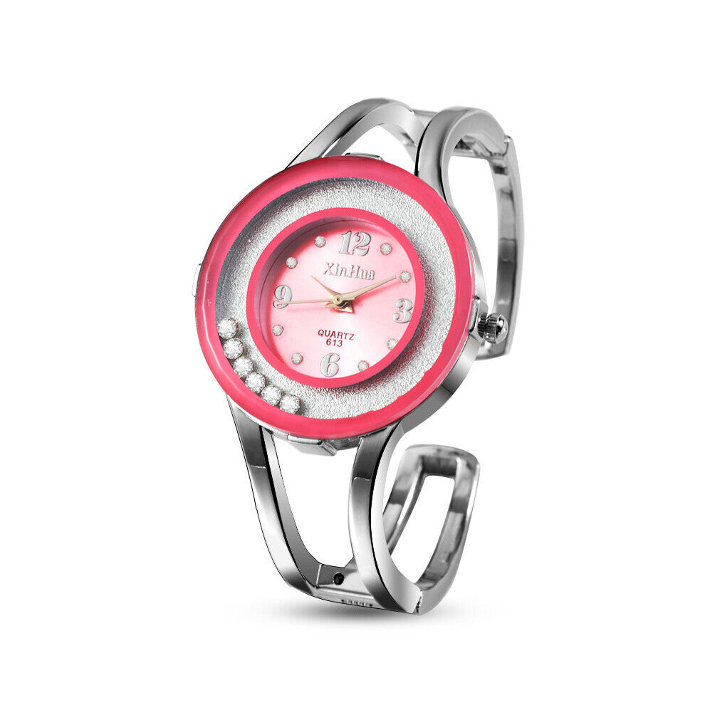 Hundred Match Ladies Bracelet Watches Quartz Bracelet Watches Crystal Stainless Steel Round Dial