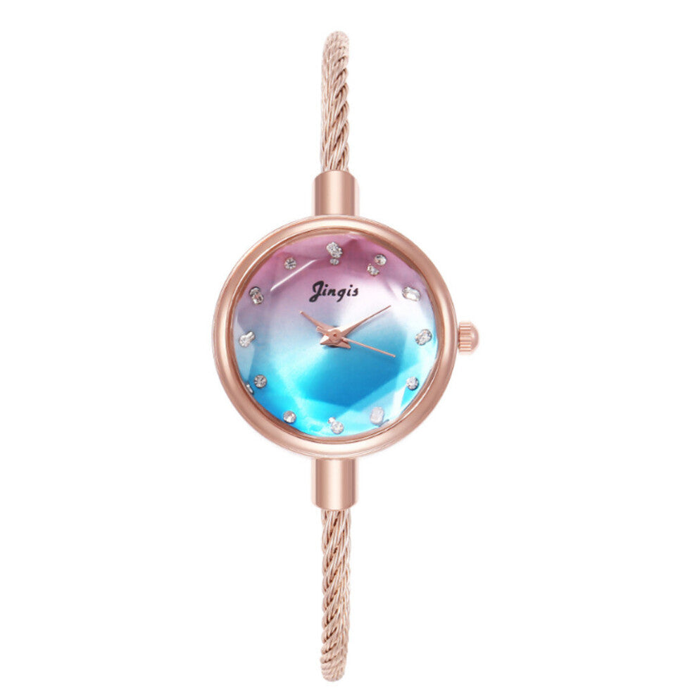 Women Alloy Bracelet Watch Casual Retro Style Small Fresh Ladies Watch Quartz Wristwatches Ladies Montre