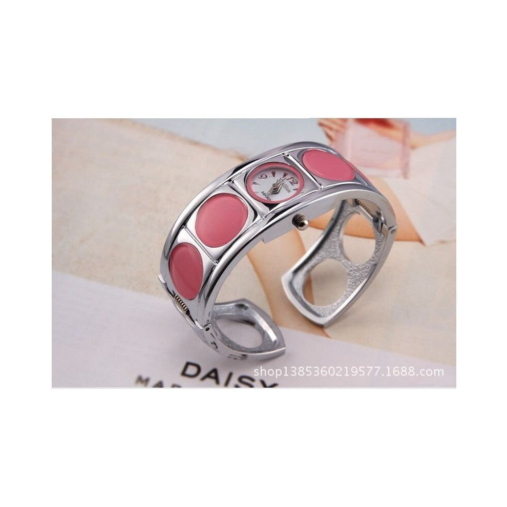 The 5 batch of monochrome small fresh bracelet watch Japan watch high-end watches