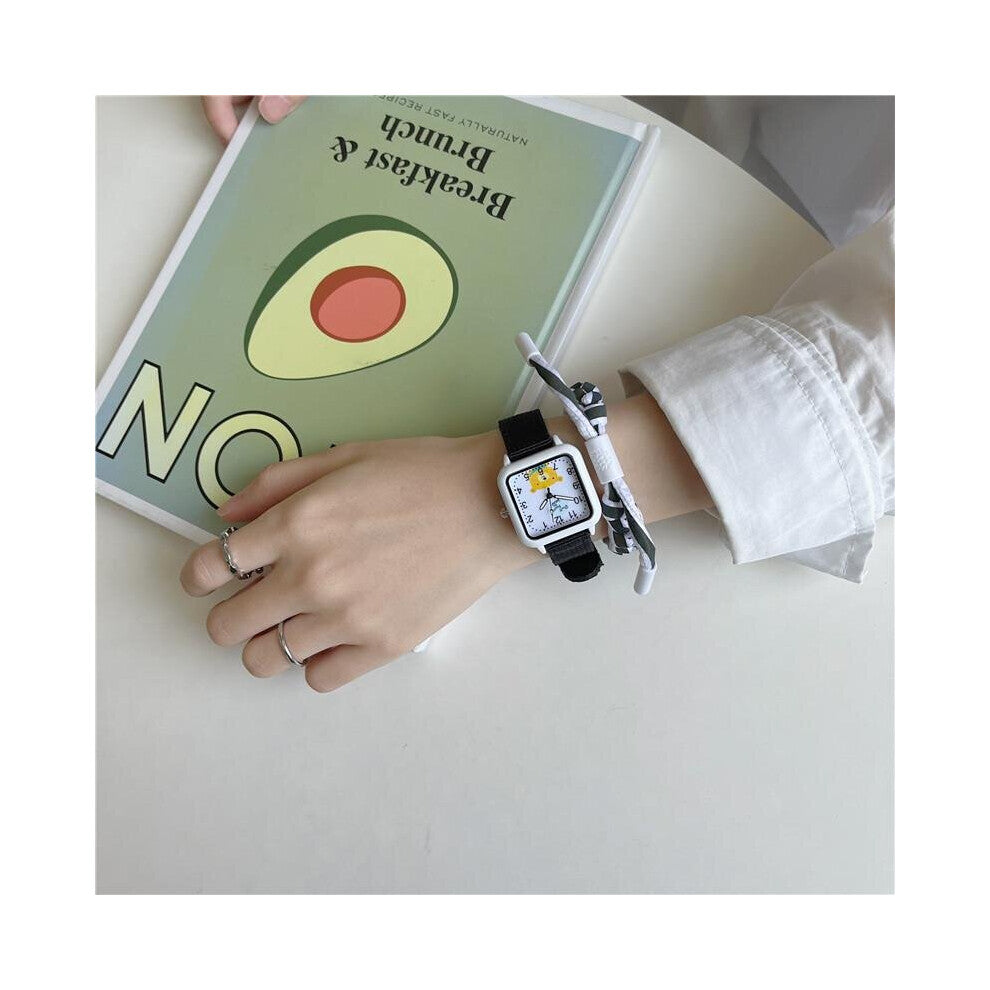 Round Quartz Bear Pattern Dial Casual Wrist Watch Fabric Strap Fashionable Clock Waterproof Wristwatch for Children