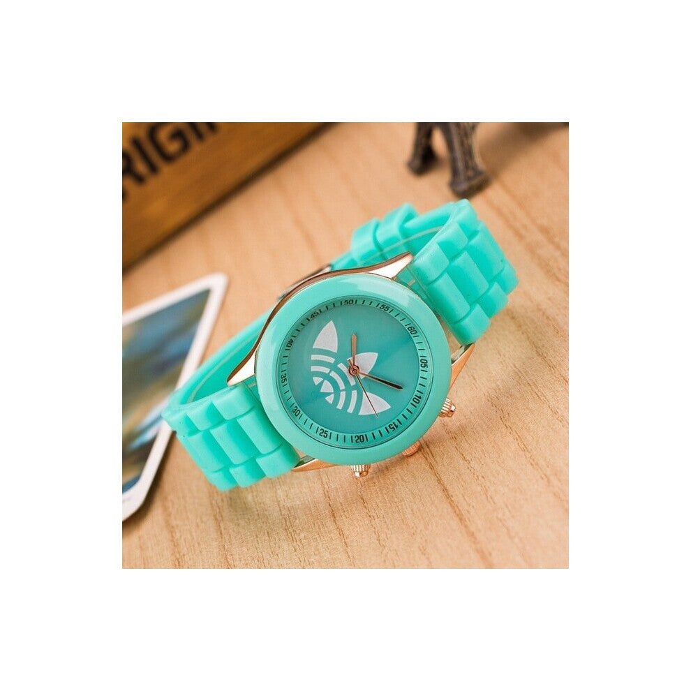 Bear Quartz Watches Women Minimalist Silicone Strap Wristwatch Women's Creative Watch