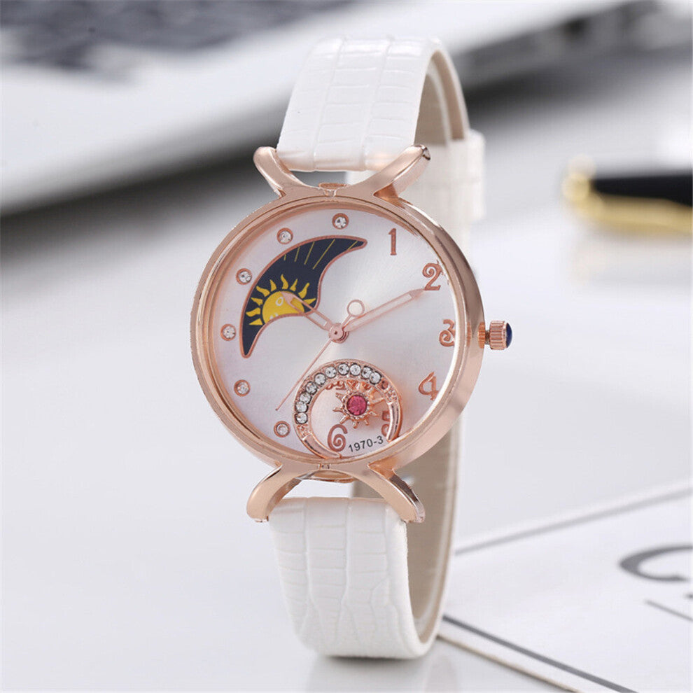 Creative Moon Dial with Diamonds Women Watches Quartz Wristwatches for Women Female Leather Watch Montre Femme
