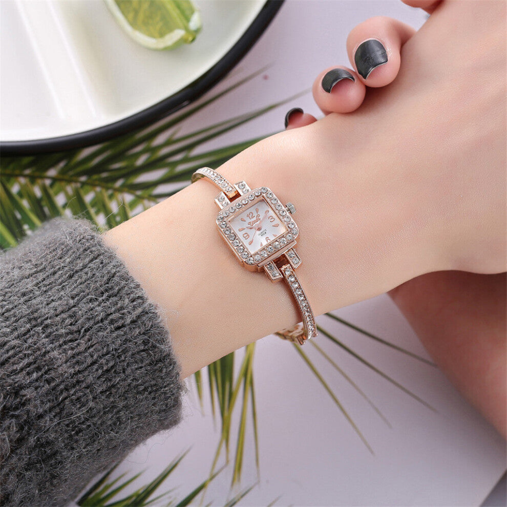 Women's Individual Alloy Quartz Watch Women's Full Diamond Watch Women Watches Dress Watch Party Decoration