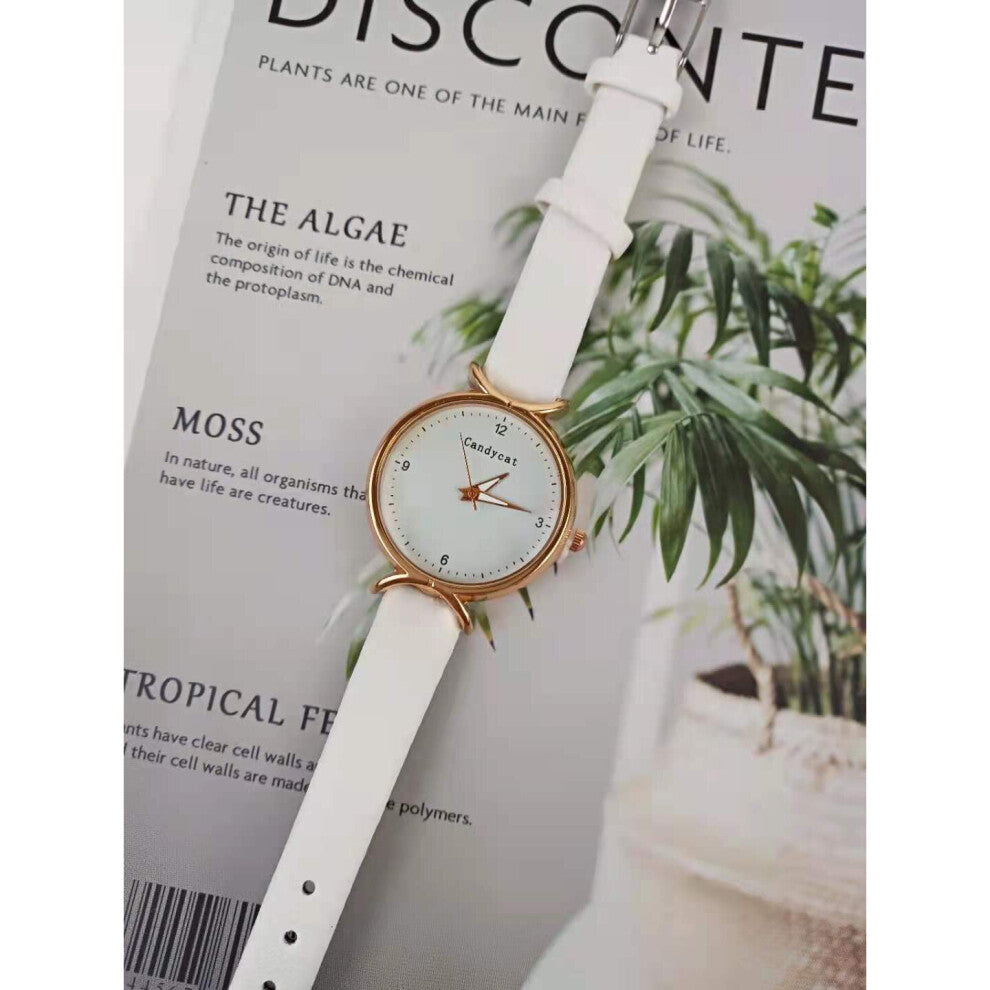 Girls Fresh and Models Small Dial Ladies Quartz Watches Spot Models Light and Thin Round Retro College Style