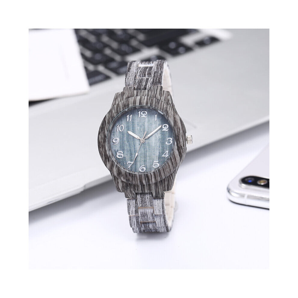Arrival Wood Grain Women Quartz Watch Style Number Dial Ladies Casual Dress Watch Wristwatch Clock