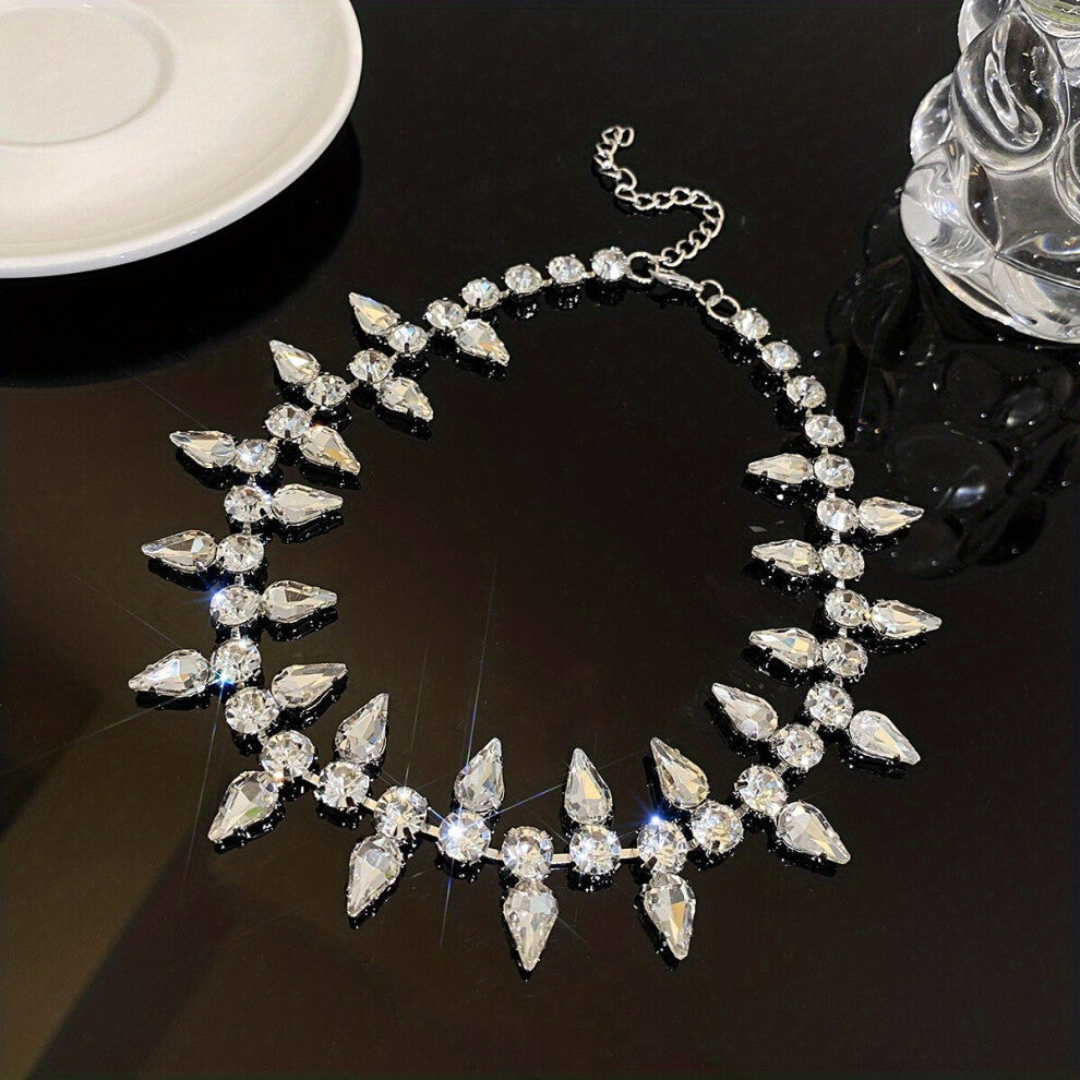 1pc Creative Faux Diamond Rivet Pendant Necklace Decorative Accessories For Holiday Party Gift Men Accessories