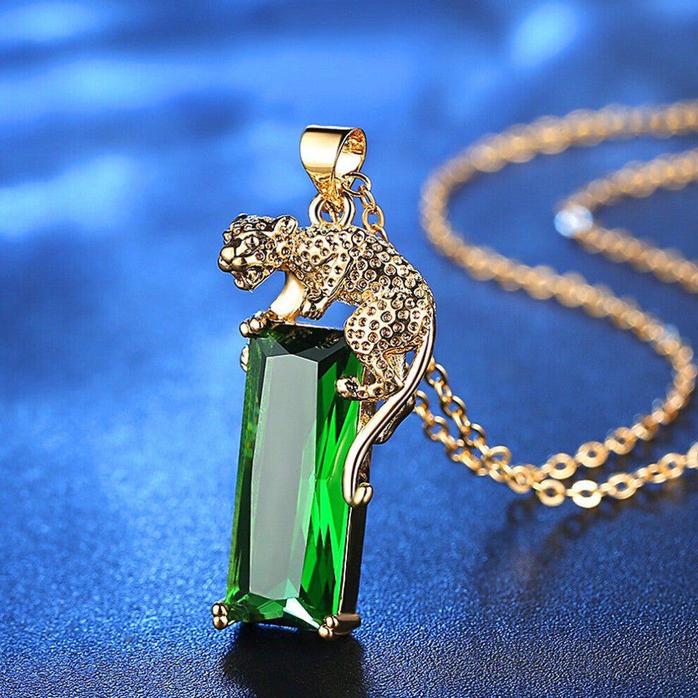Leopard Inlaid Green Crystal Pendant Necklace Mens Necklace Party Jewelry Accessories Personalized