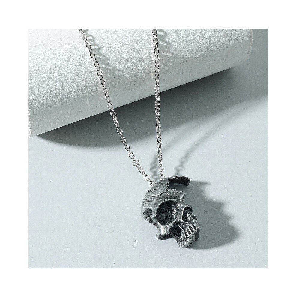 1pc Retro Half Skull Necklace Gothic Mens Ghost Face Pendant Dominant Rock Accessories