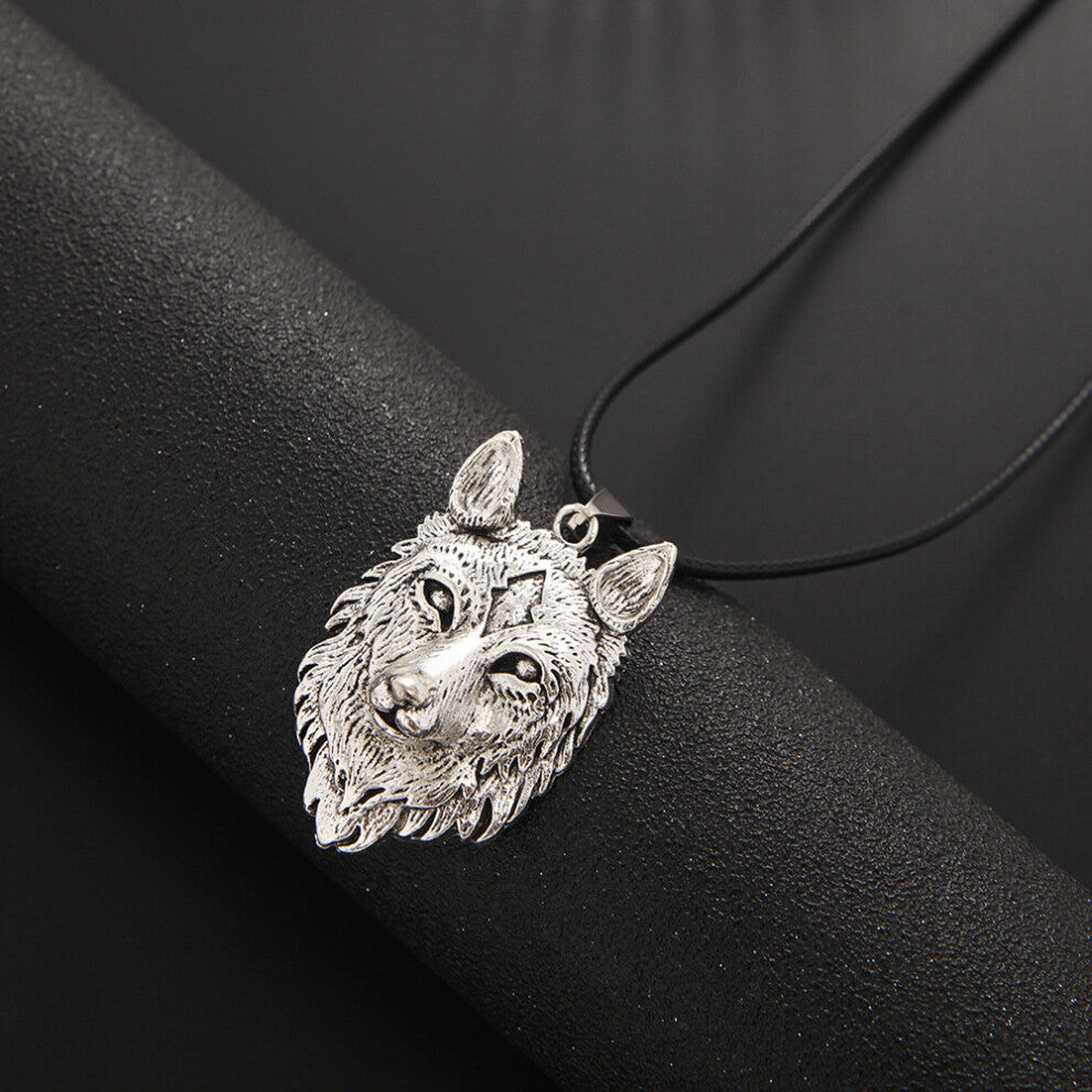 1pc Retro Mens Accessories Personality Pop Viking Wolf Head Necklace Totem Pendant For Men And Women