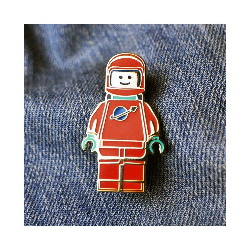 Red Brooch Pins For Men Enamel Metal Badges Lapel Pin Brooches Jackets Jeans Jewelry Accessories For Men
