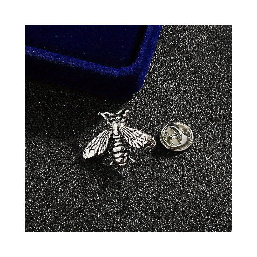 Bee Brooch Collar Pin Buckle Alloy Button Men And Women Couple Shirt Suit Accessories Silver Clothing Bag Decoration Small And Metal Jewelry