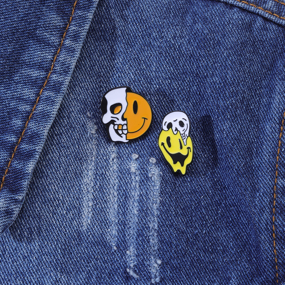 2pcs Skull Smiling Face Expression Brooch Cartoon Clothing Bags Decorations Accessories For Men