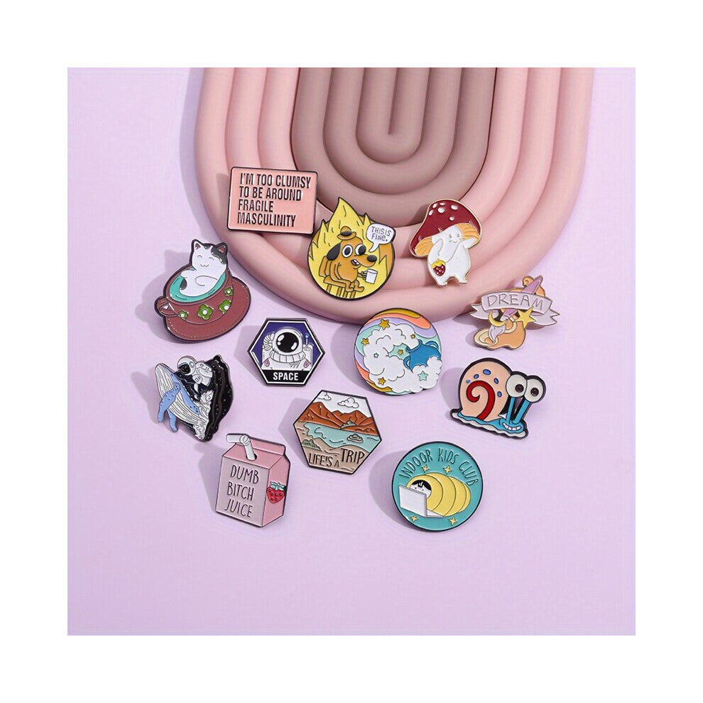 5pcs Random Creative Cartoon Geometric Animal Brooches For Collectors Clothing And Bag Accessories For Friends Couple Accessories Holiday Brooch Badg