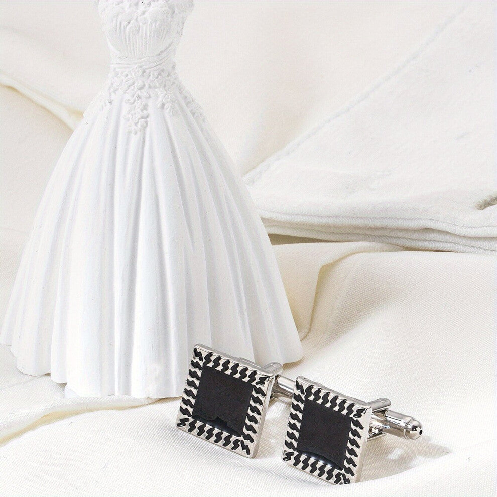 A Pair Of Mens Fashionable French Shirts Geometric Square Exaggerated Versatile Cufflinks Sleeve Studs