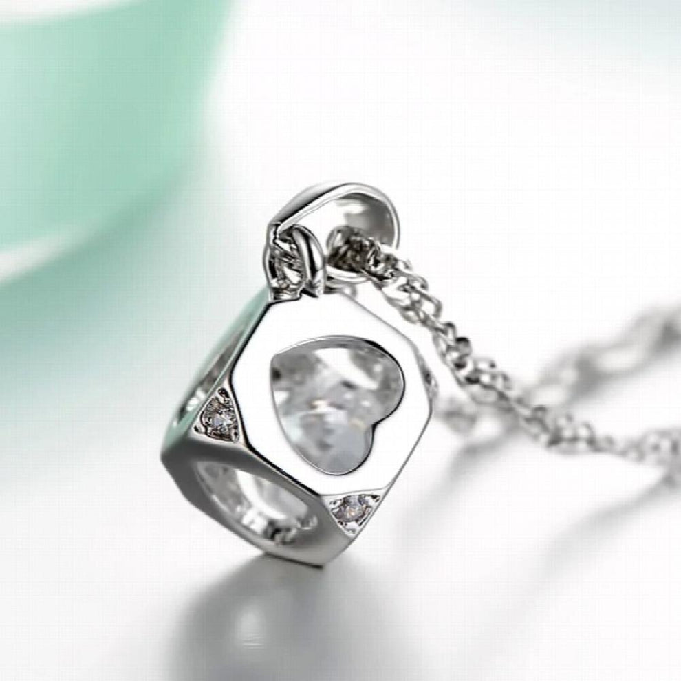 9239 100% 925 sterling silver love heart square cube crystal ladies`pendant necklace jewelry women female