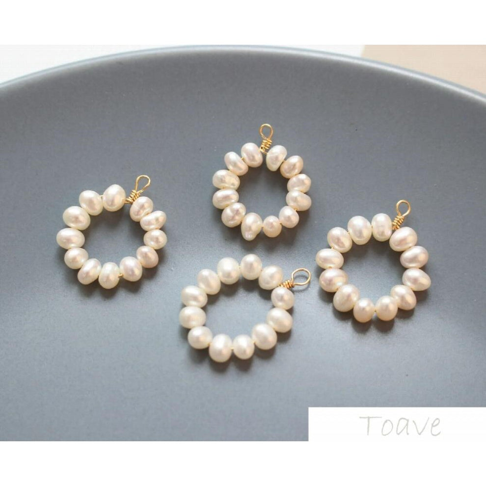 Copper plated 18k copper wire around 12 ring pendants Natural freshwater pearls Hand-diy earringpen