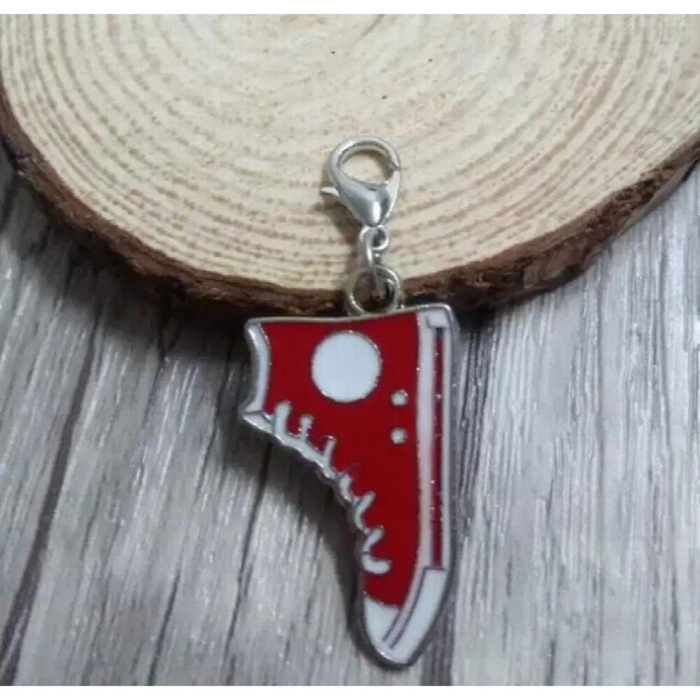 Tone Enamel Red sports shoes Charms Pendants For Bracelet&Necklace Jewelry Accessories 50pcs