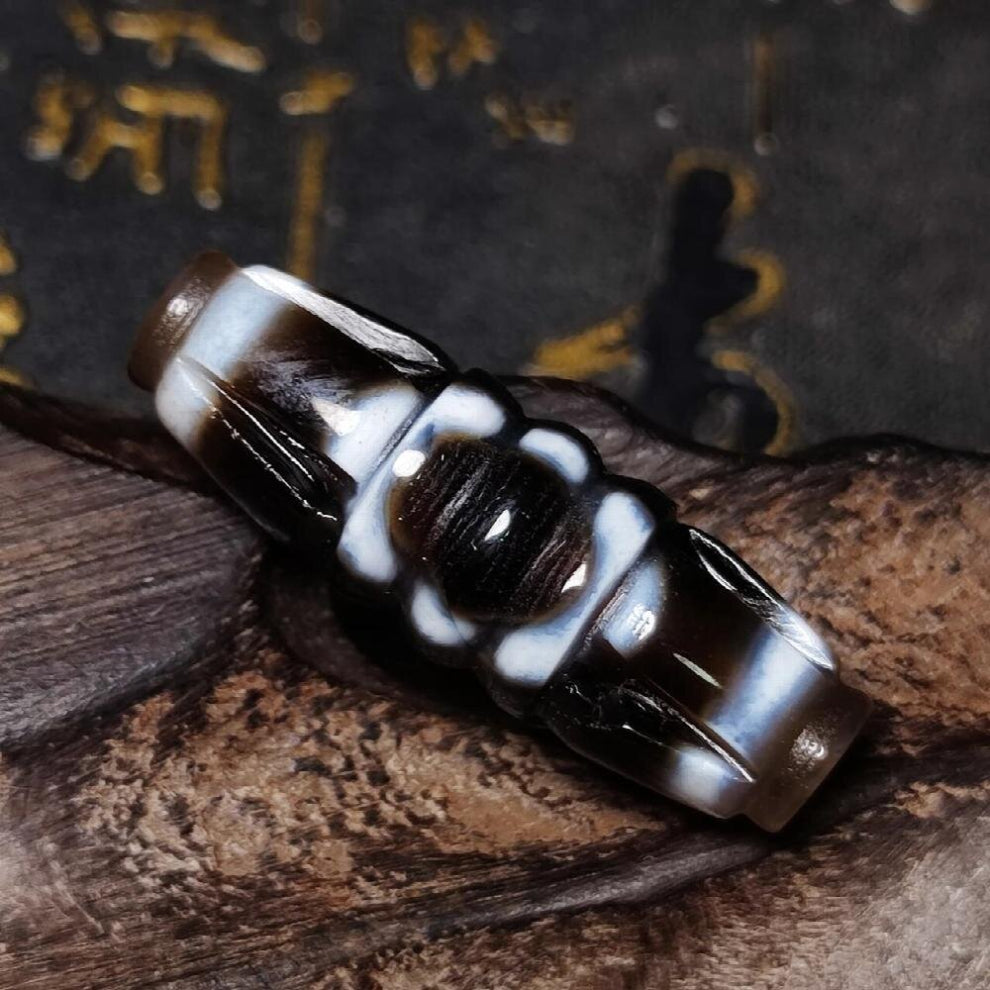 Hand Carved Tibetan Buddhist Artifact Shape Coffee-White Heaven&Earth Totem Agate Dzi Beads Mens&Womens Bracelet Necklace DIY